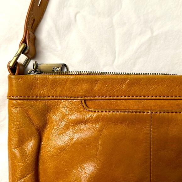 HOBO 100% Genuine Leather Drifter Crossbody Bag in Brown - Picture 7 of 10